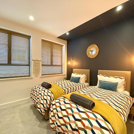 Stunning 2 Bed Apartment Sea Views And Parking Worthing Eksteriør billede
